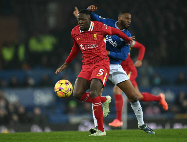 他产业同步 他产业同步