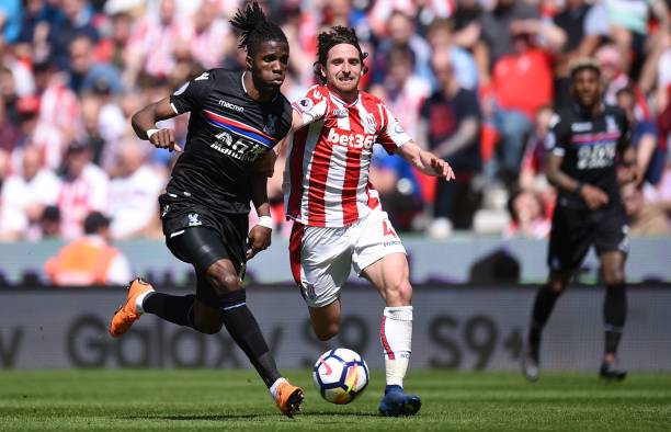 表现出色 表现出色